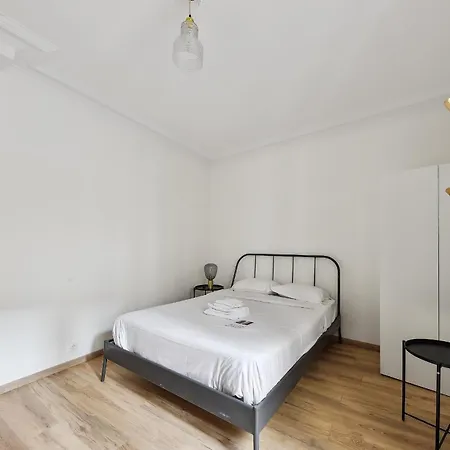 Montmartre - 2br - Cityapartmentstay Apartamento *